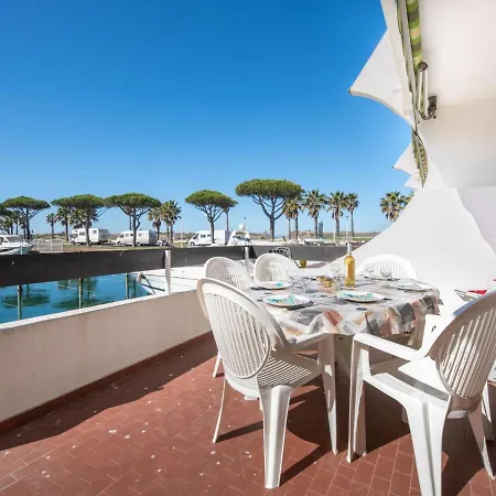 Apartment Les Marinas De La Plage I-1 By Interhome Le Grau-du-Roi